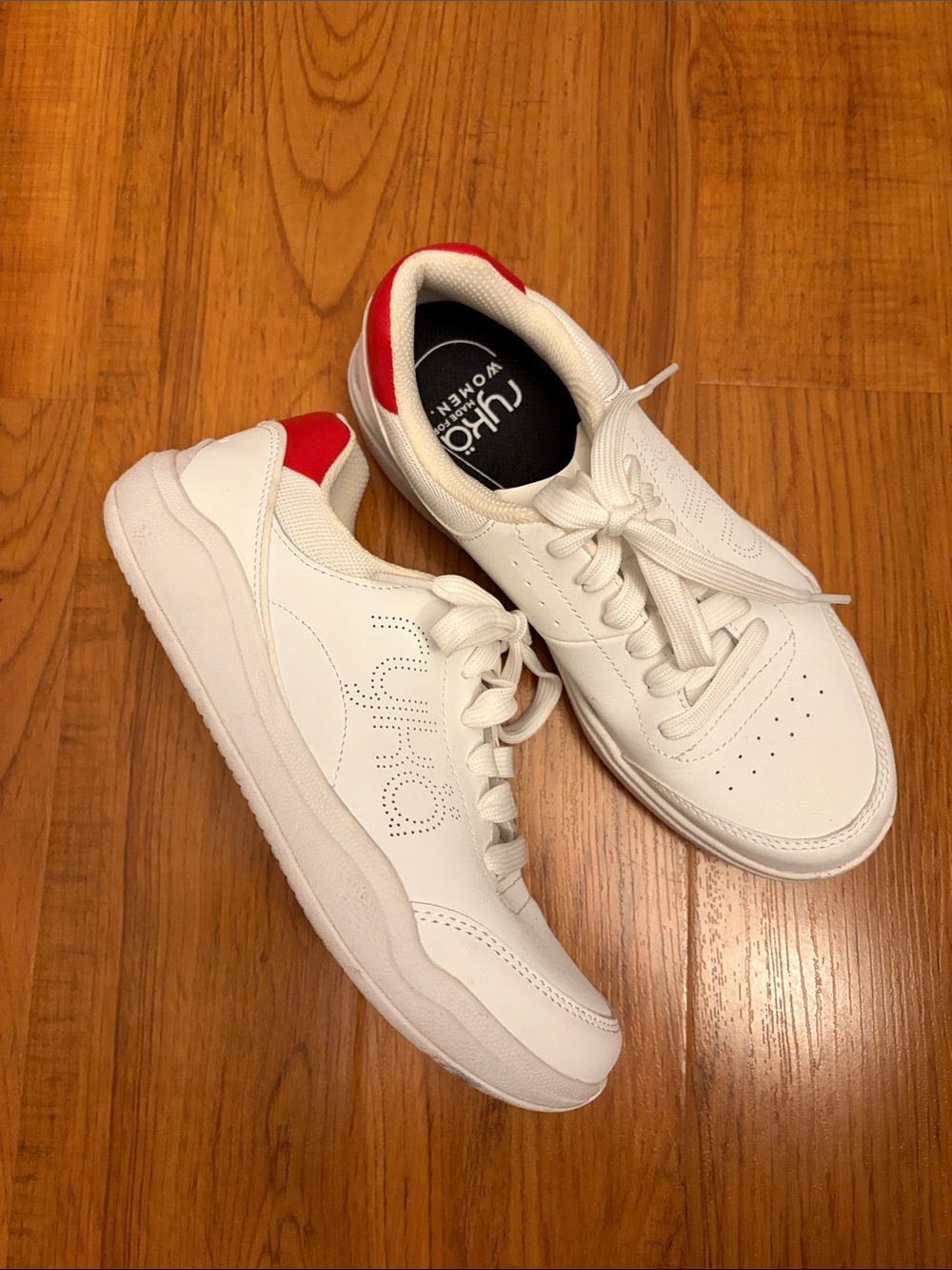 Ryka Courtside Arch Support Women’s White Leather Sneakers, size 8